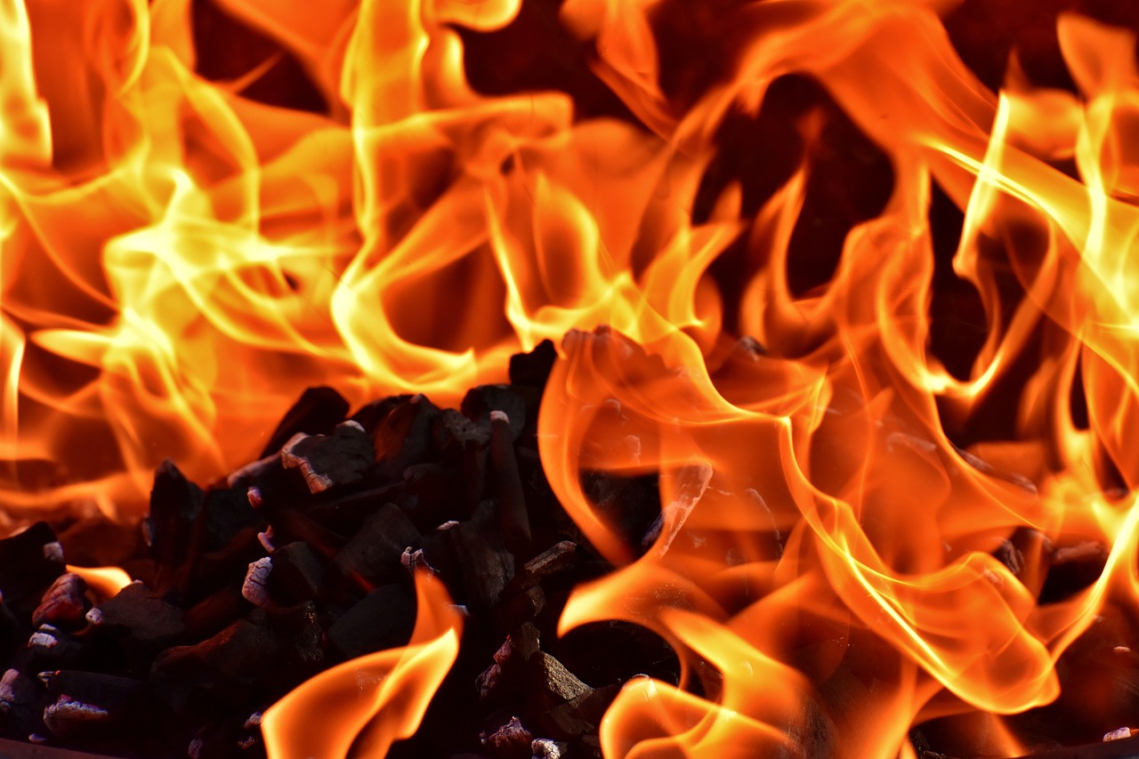 fire, flames, money-3478889.jpg